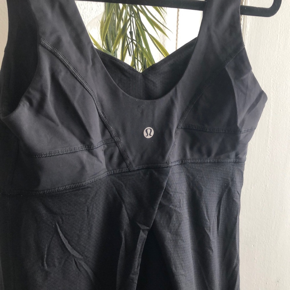 Lululemon pull string tank - Picture 5 of 6